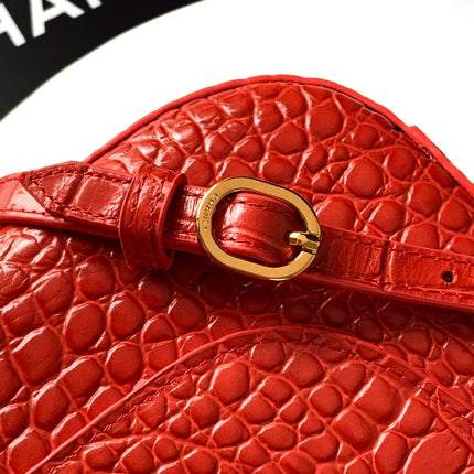 CHANEL 26S SOUPLISSIMO MAXI FLAP MEDIUM 32 IN RED CROCODILE-EMBOSSED CALFSKIN GOLD HARDWARE