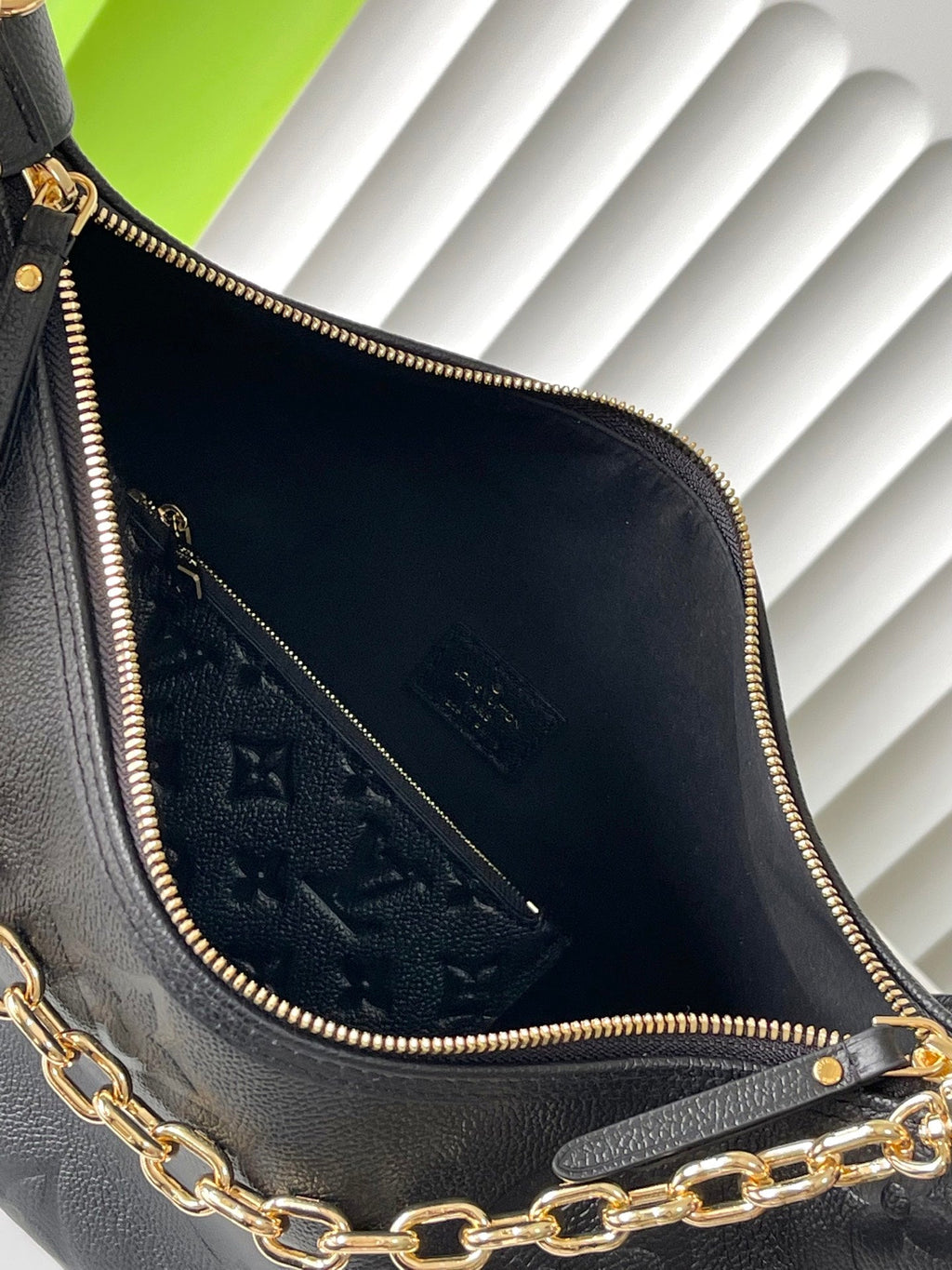 LOOP HOBO 38 BLACK MONOGRAM EMPREINTE LEATHER GOLD HARDWARE