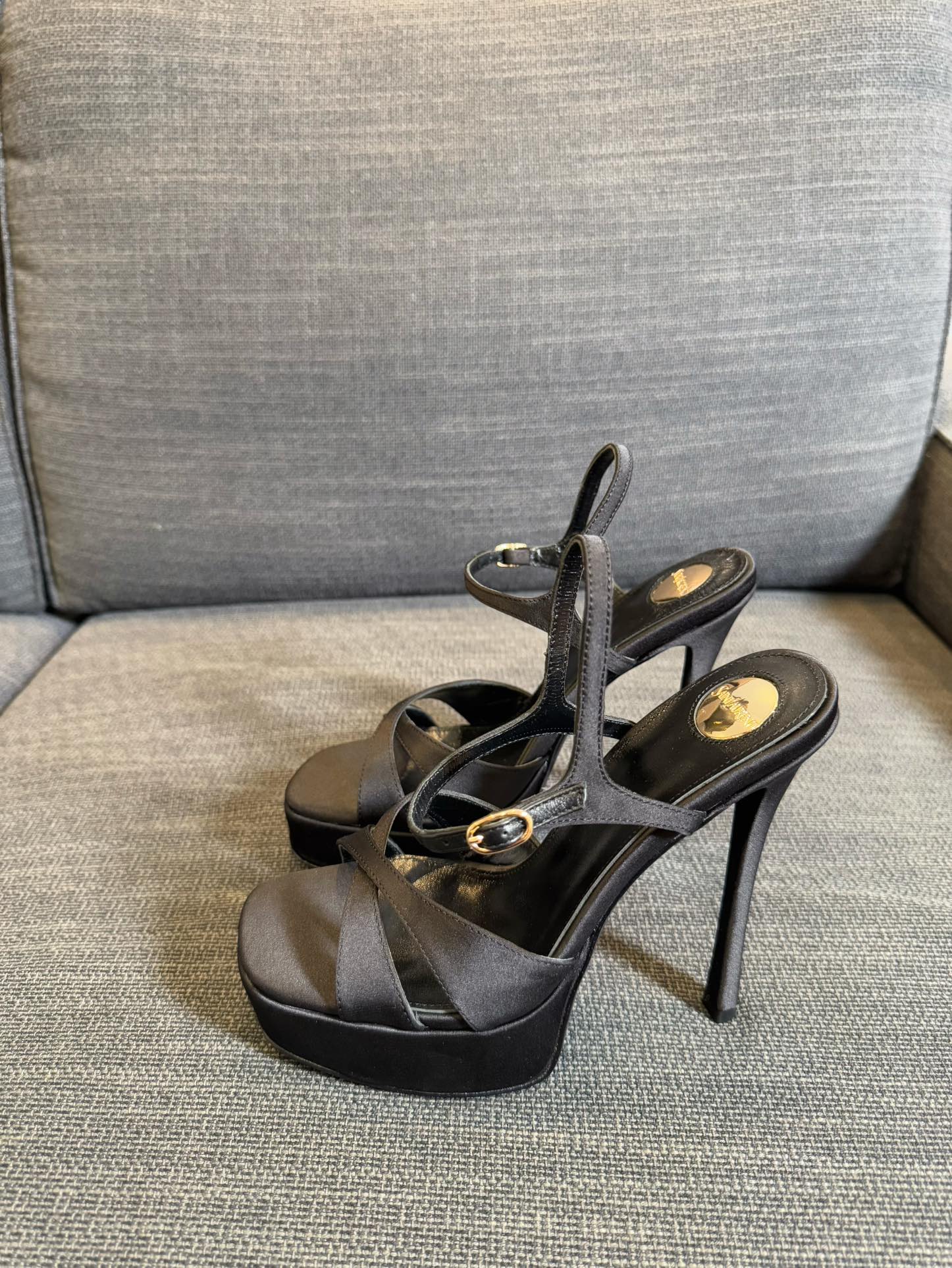 YSL 26S CROSS-STRAP SANDALS 150 MM IN BLACK SATIN