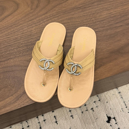 CHANEL 26S THONG SANDALS IN BEIGE CALFSKIN WITH RHINESTONE CC LOGO