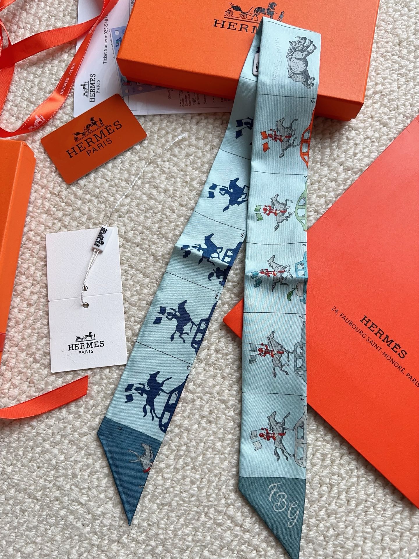 HERMES 26S SCARF 86 IN SILK 309601