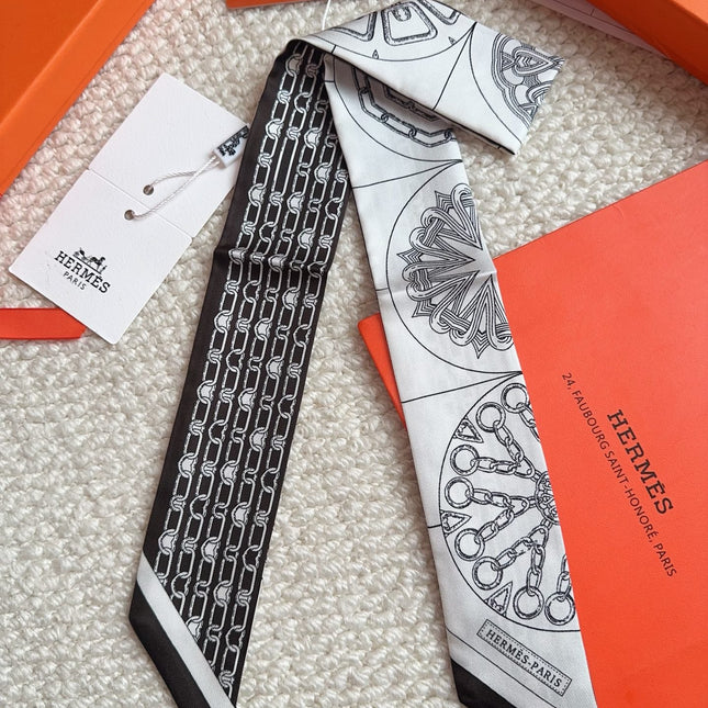 HERMES 26S SCARF 86 IN SILK 309606