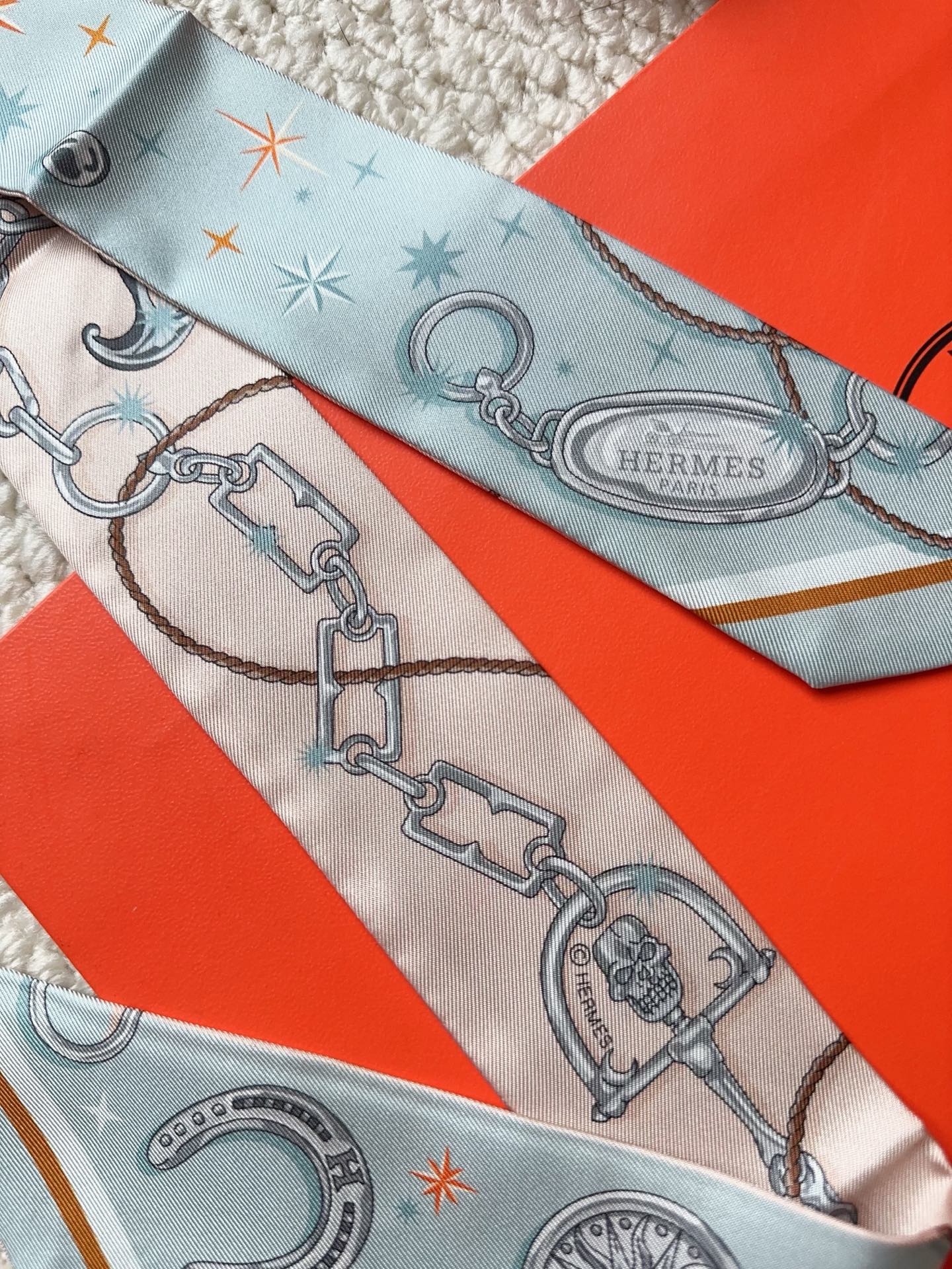 HERMES 26S SCARF 86 IN SILK 309617