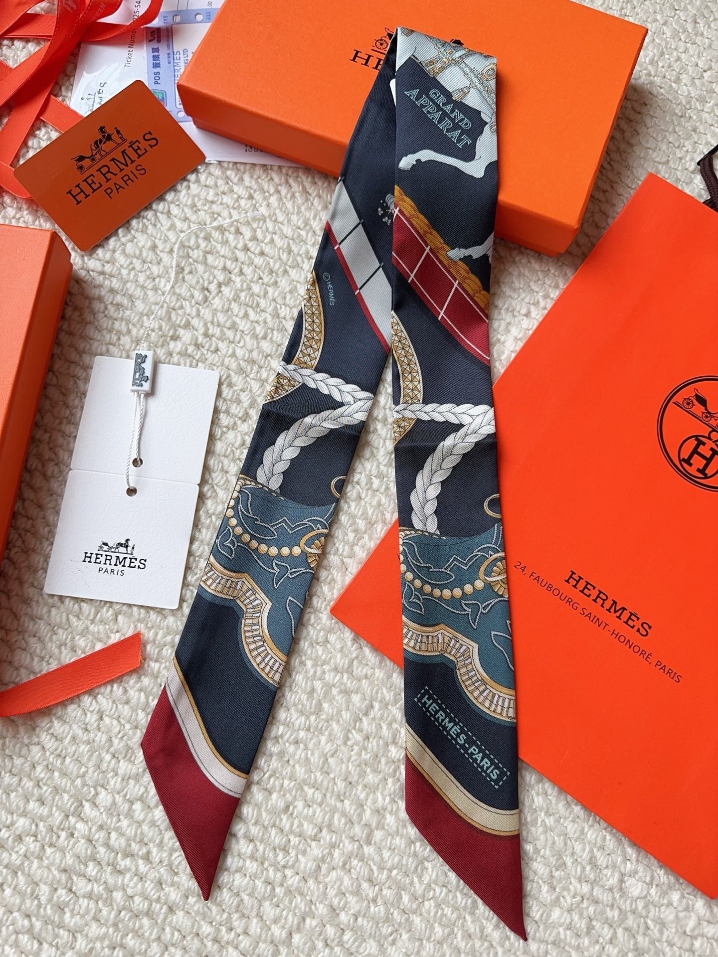 HERMES 26S SCARF 86 IN SILK 309619