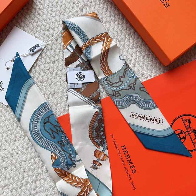 HERMES 26S SCARF 86 IN SILK 309621