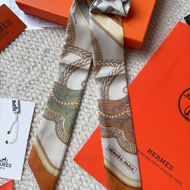 HERMES 26S SCARF 86 IN SILK 309622