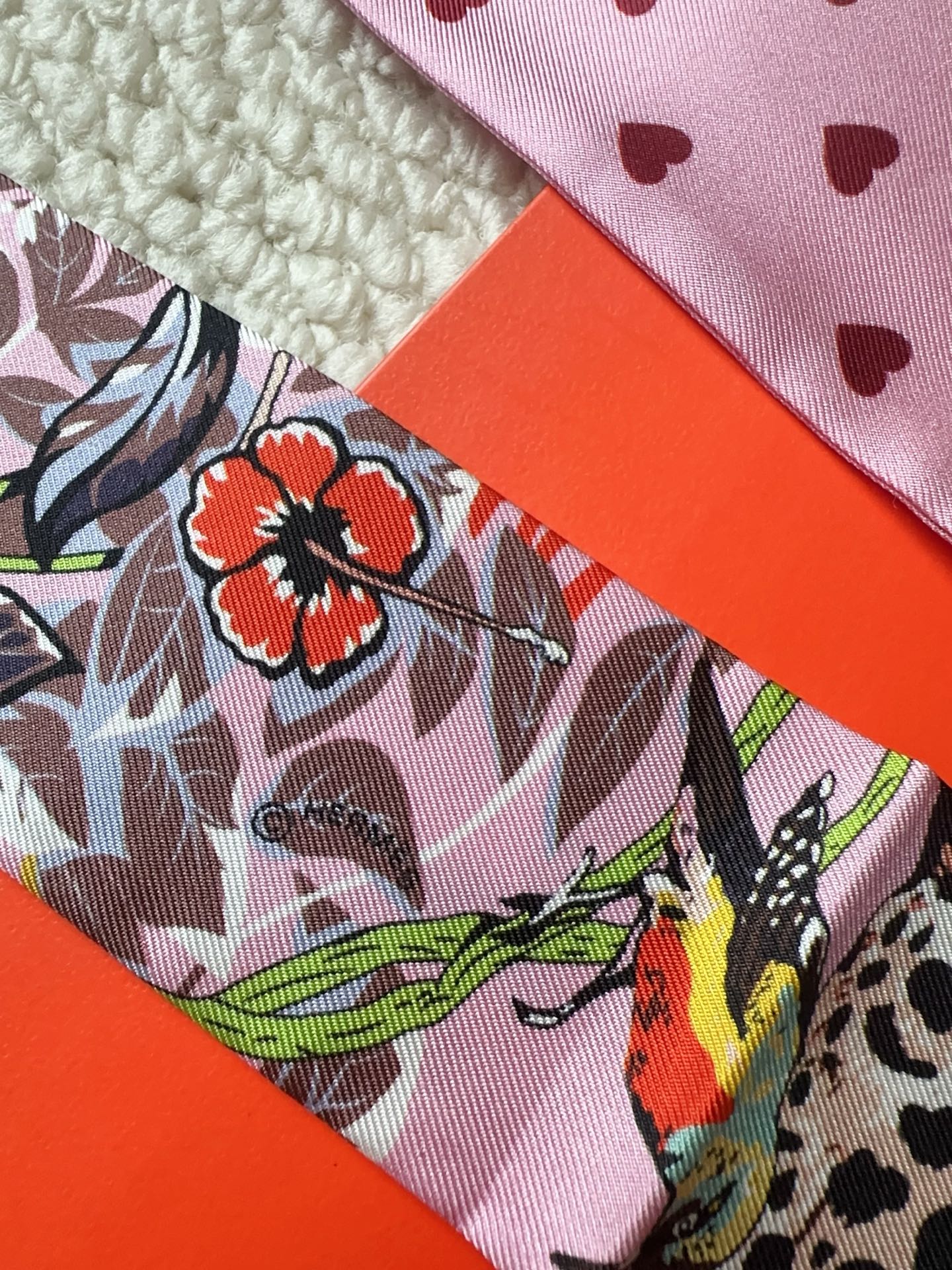 HERMES 26S SCARF 86 IN SILK 309637