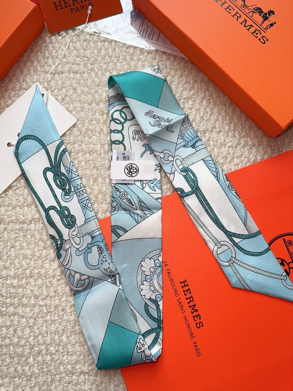 HERMES 26S SCARF 86 IN SILK 309645