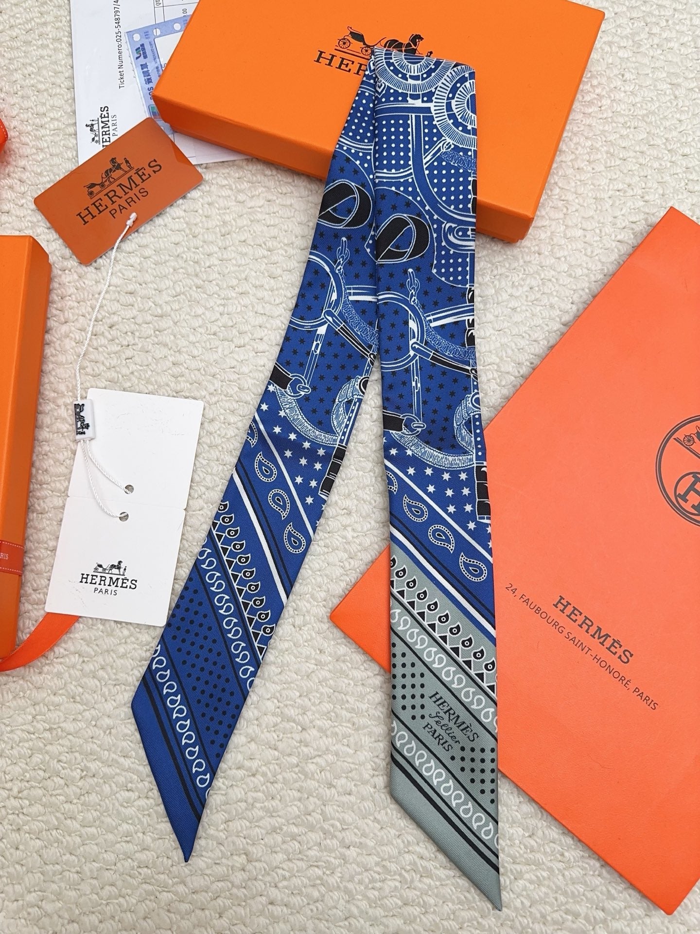 HERMES 26S SCARF 90 IN SILK 309656