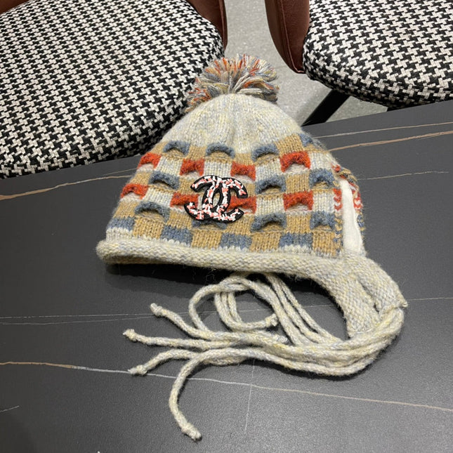 KNITTED WOOL HAT COLORFUL 425766