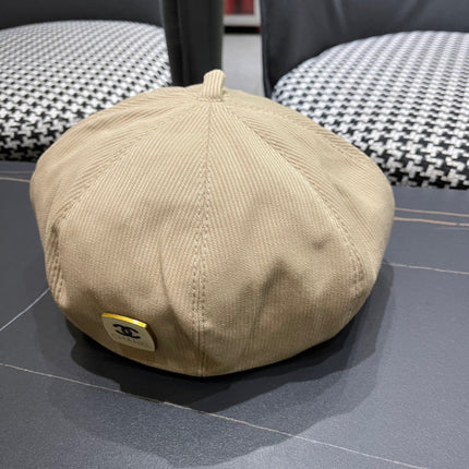 BERET HAT IN PEANUT BROWN CORDUROY 429843