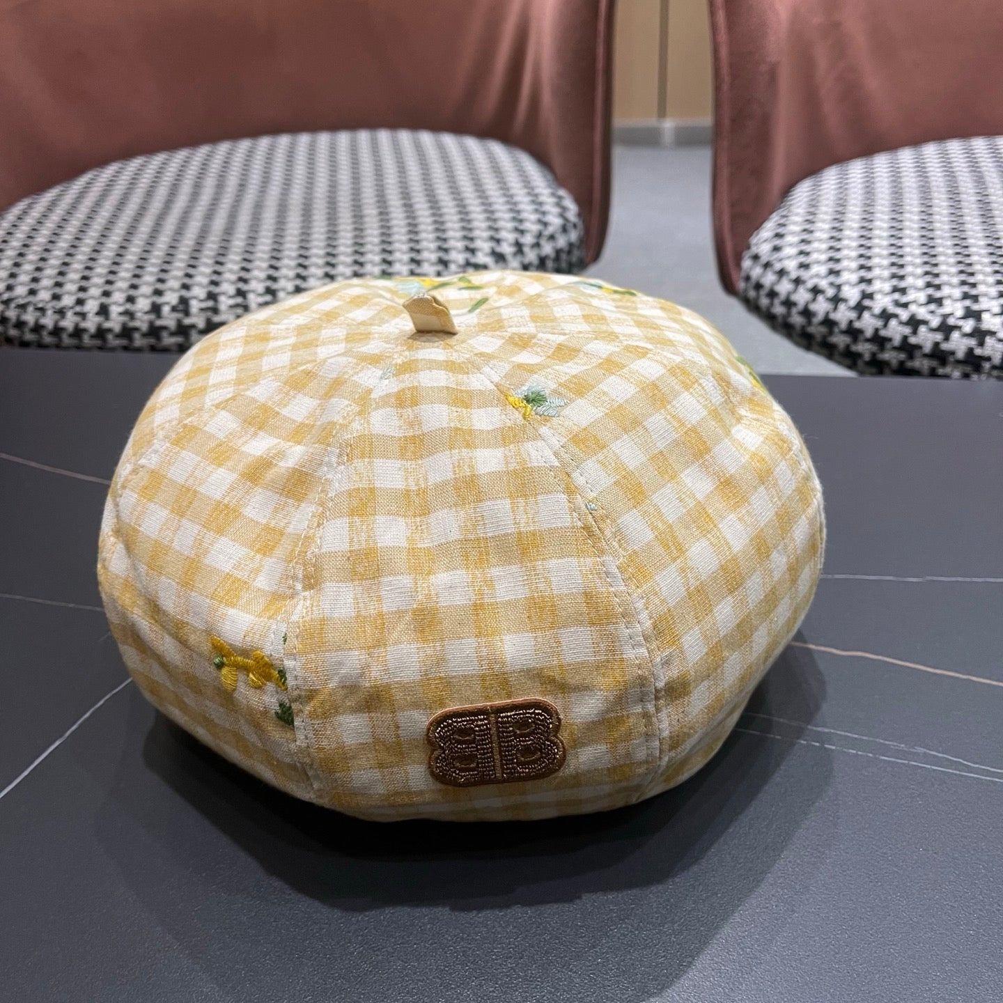 BALENCIAGA 26S PLAID BERET STYLE 8