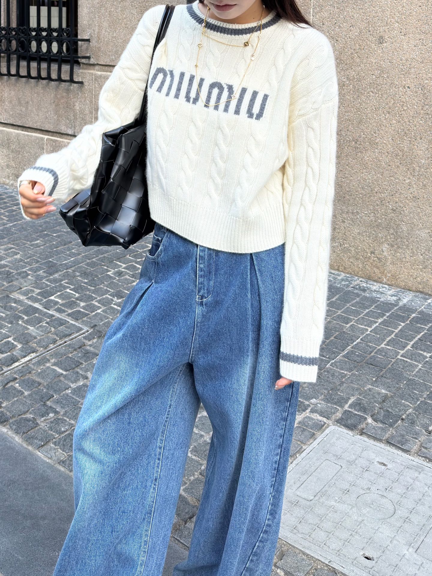 MIUMIU KNIT SWEATER STYLE 237