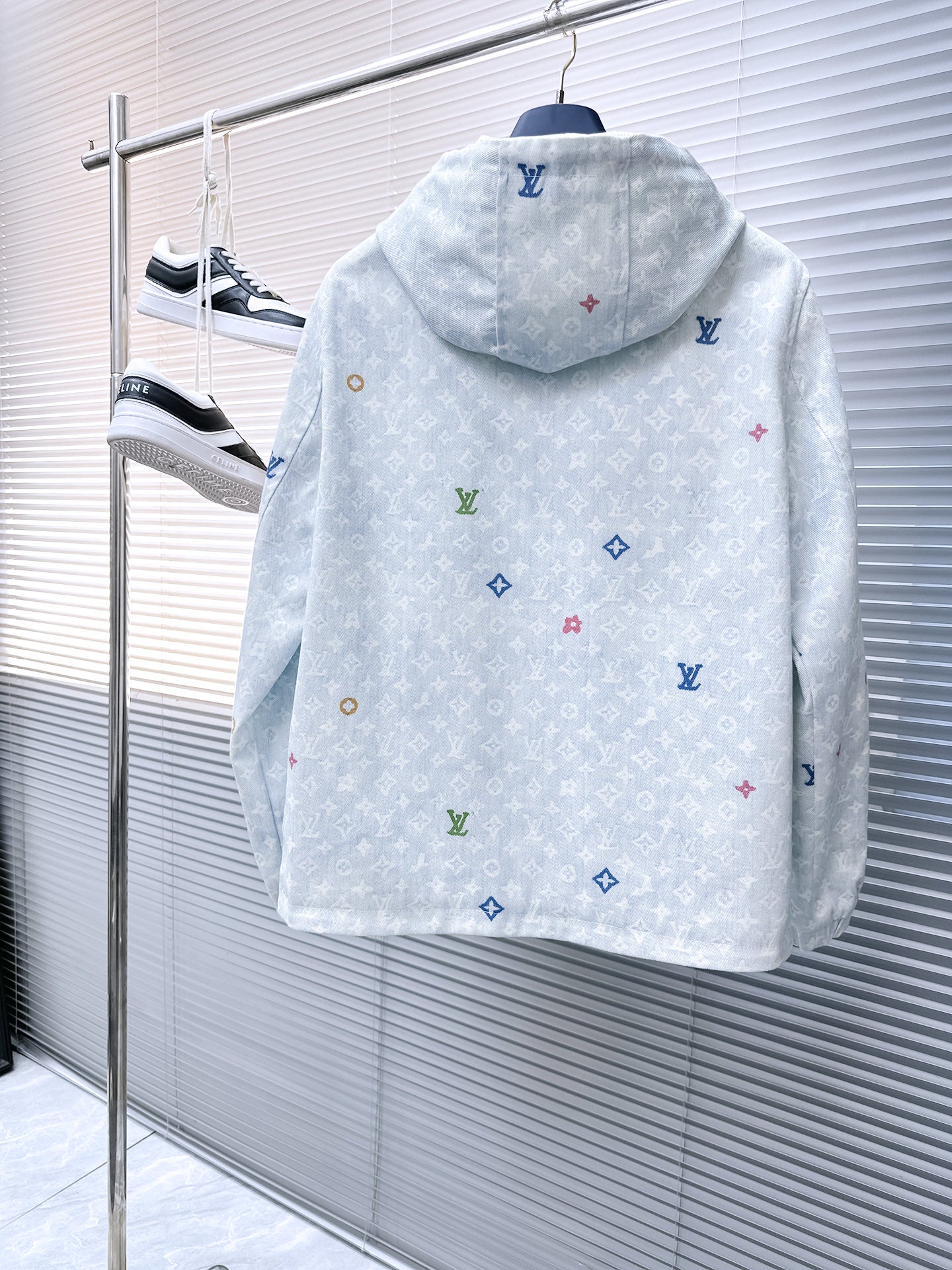 LV HOODED JACKET IN PASTEL LIGHT BLUE MONOGRAM CRAGGY DENIM 239120