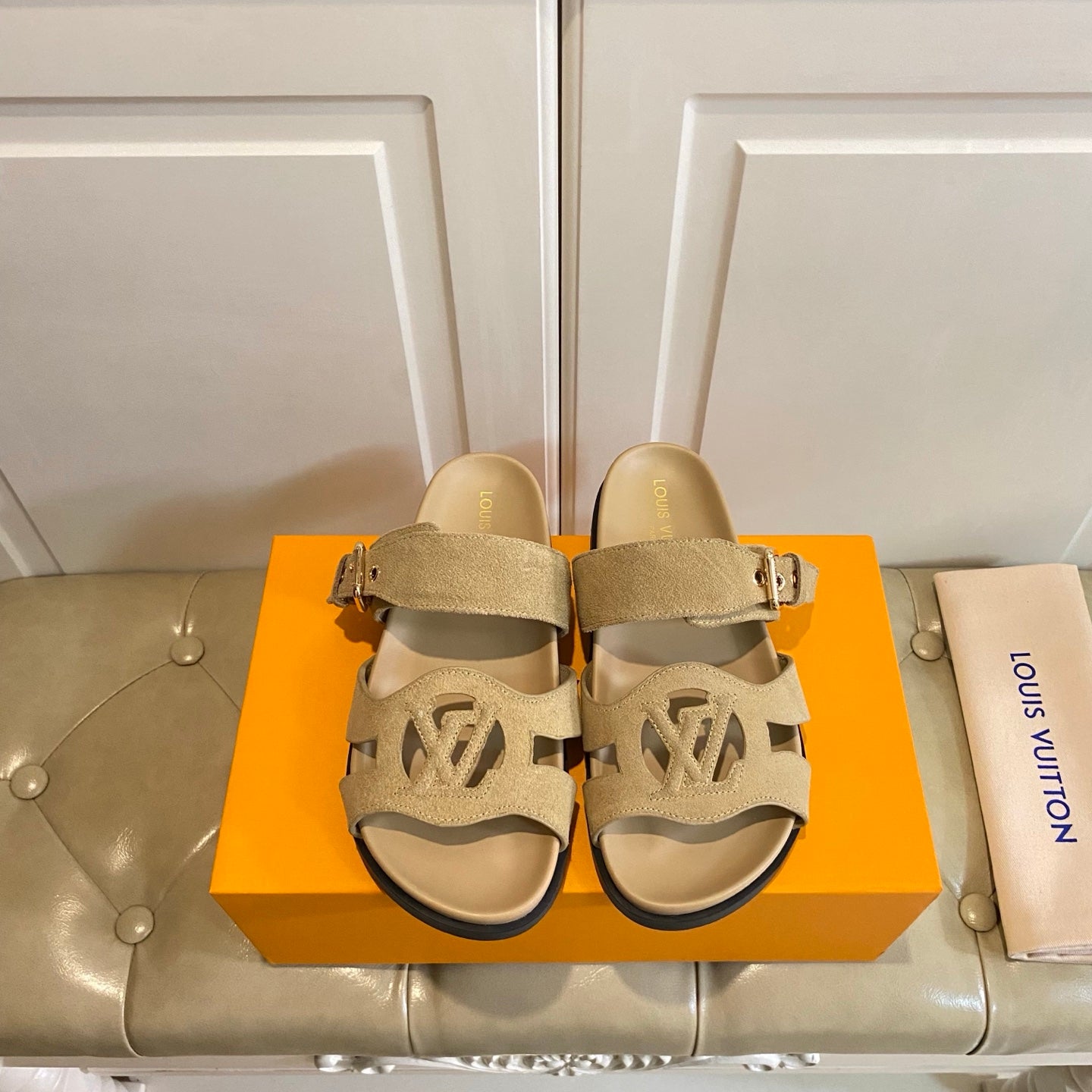 LV 26S ISOLA COMFORT MULES IN DARK BEIGE SUEDE