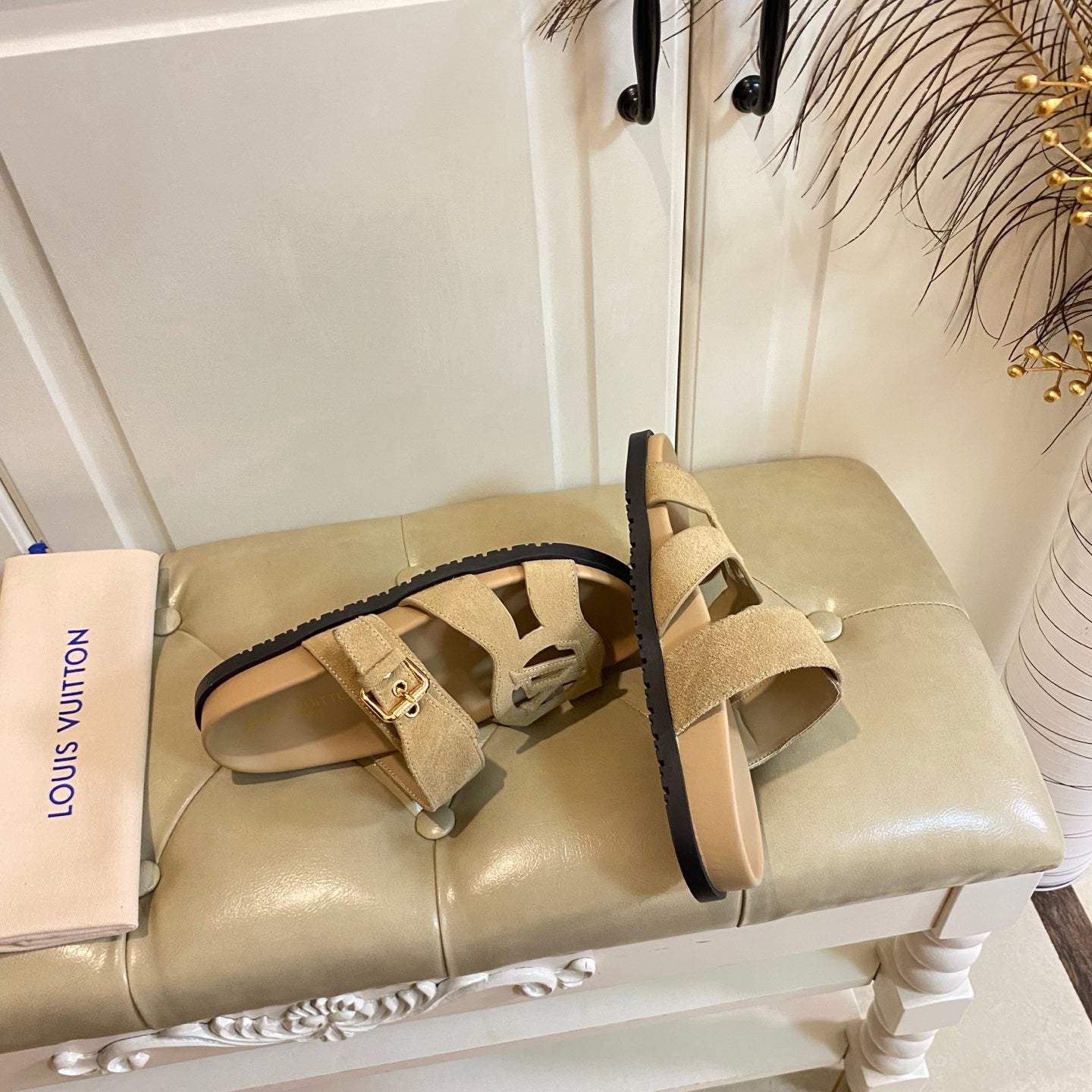 LV 26S ISOLA COMFORT MULES IN DARK BEIGE SUEDE