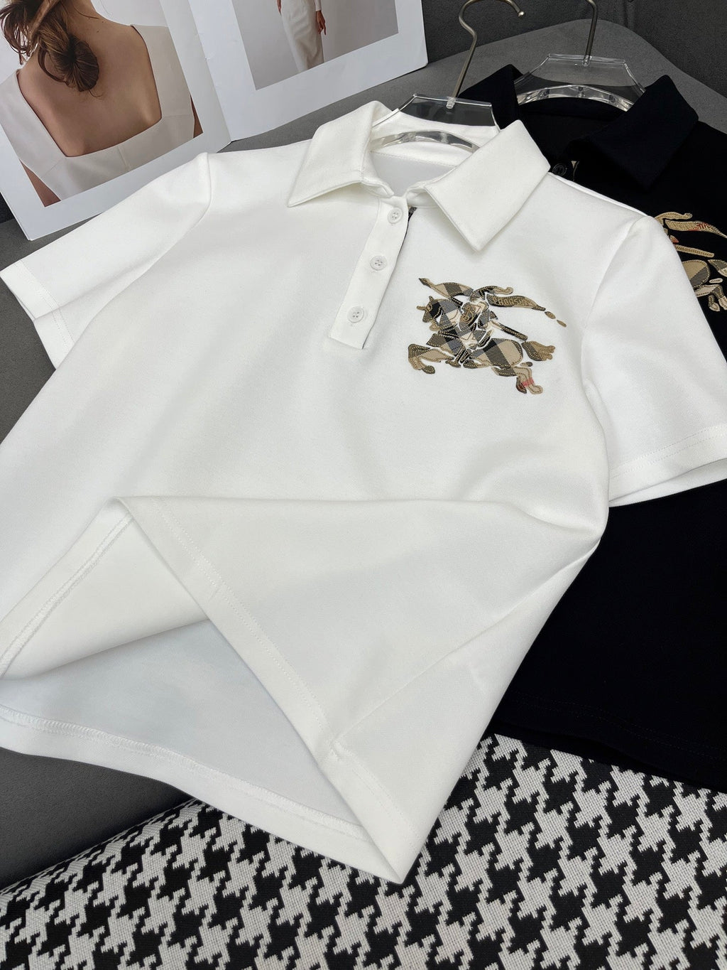 SHORT-SLEEVE EMBROIDERED LOGO POLO