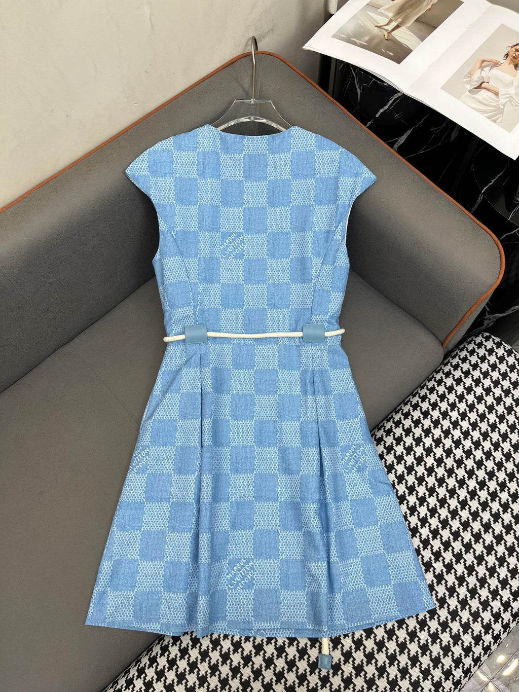 LV FRONT ZIP SLEEVELESS DRESS BLUE 25S IN POLYESTER 266638