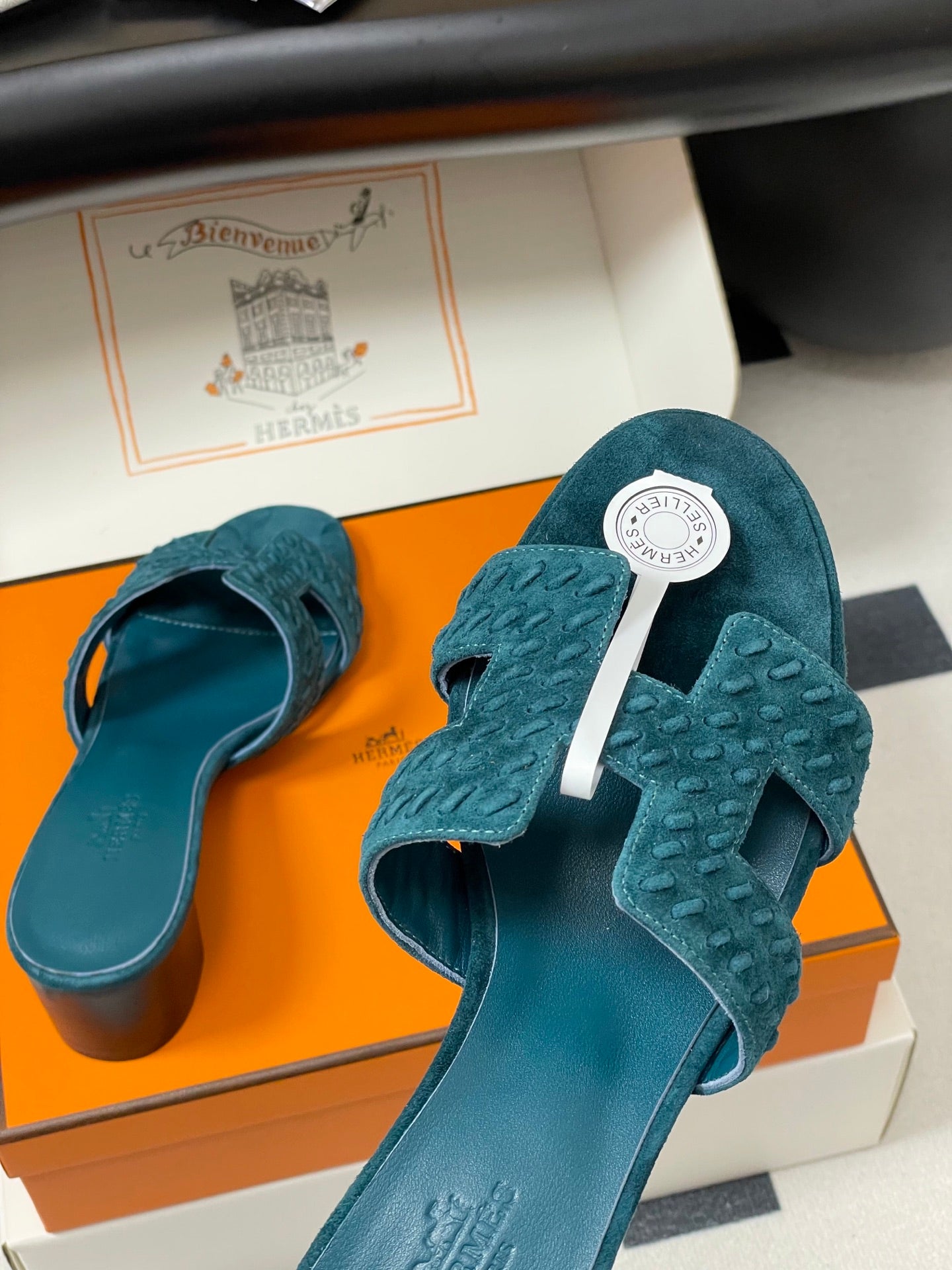 HM 25S ORAN HIGH‑HEEL SANDAL IN DARK BLUE SUEDE AND LAMBSKIN