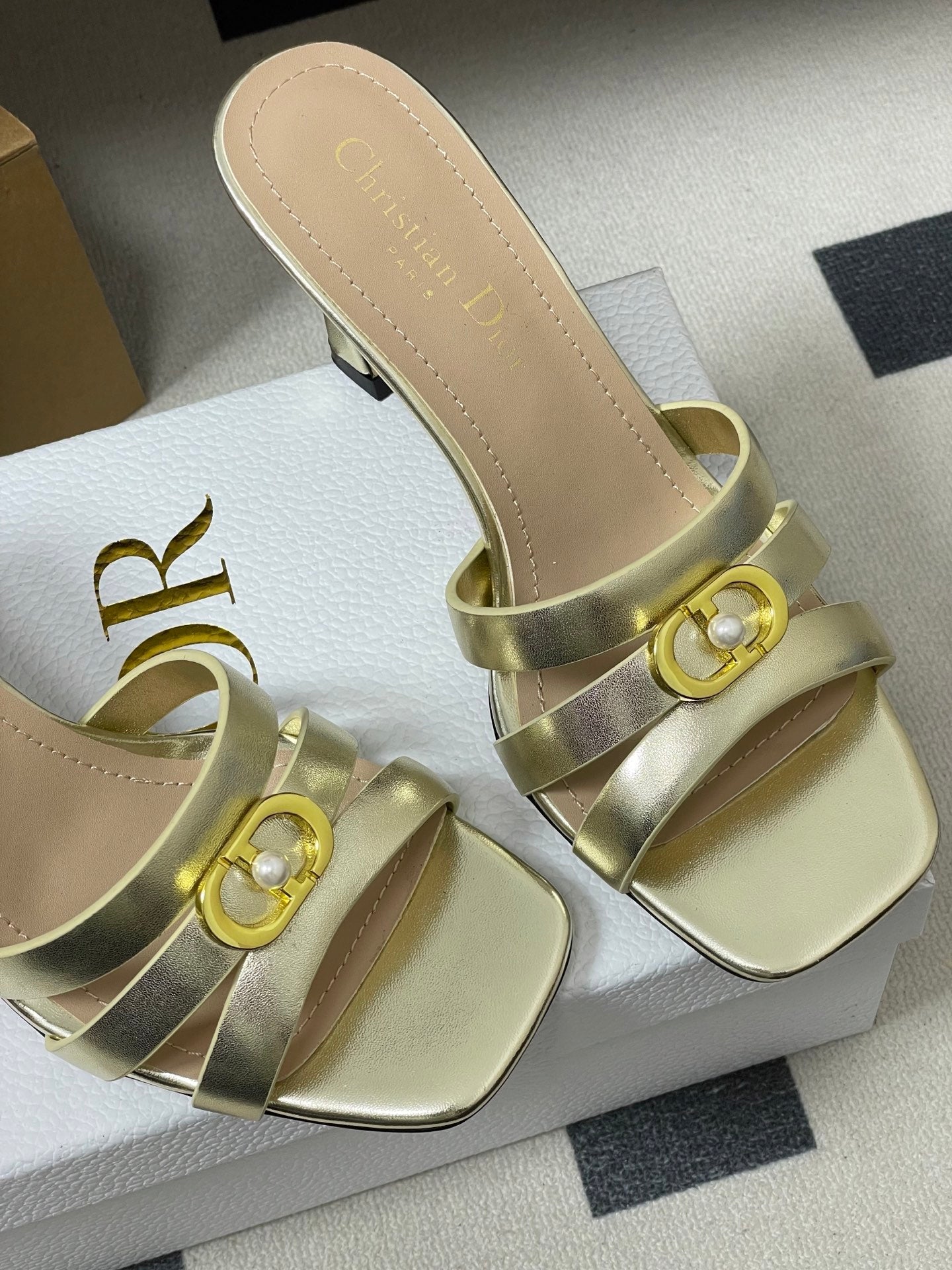 DIOR 26S HIGH HEEL SANDALS 80 MM IN GOLD CALFSKIN