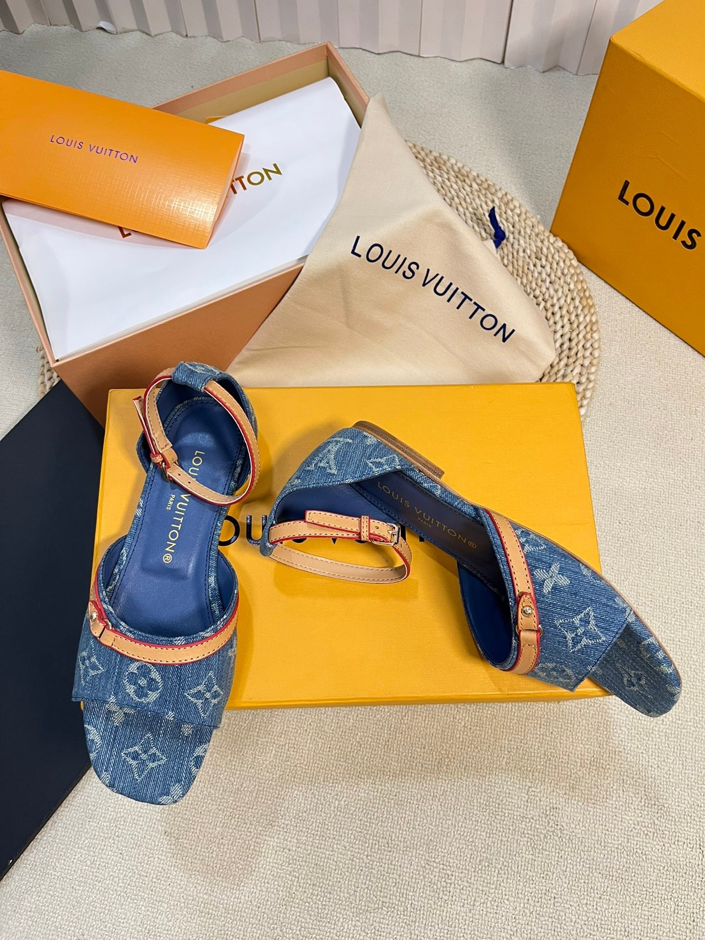 LV 26S ANKLE STRAP FLATS IN BLUE MONOGRAM DENIM