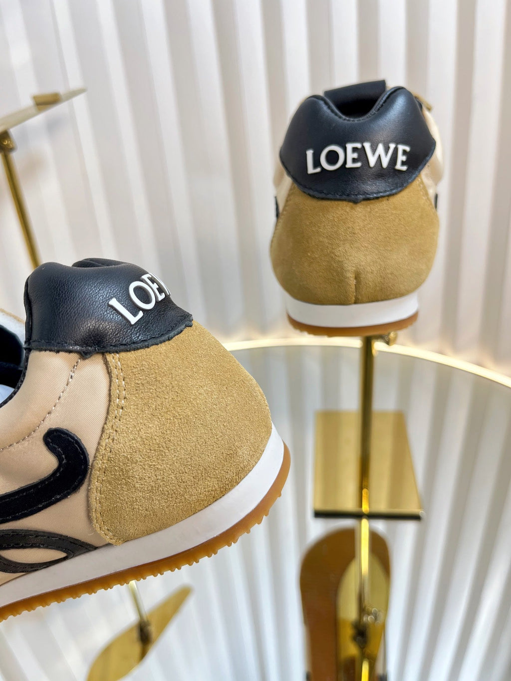 LOEWE 26S RUNNER 2.0 SNEAKERS IN SAND BEIGE FABRIC AND SUEDE