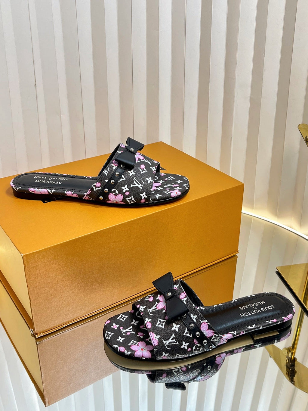 LV 26S FLAT MULES IN BLACK CALFSKIN CHERRY BLOSSOM MONOGRAM WITH BOW