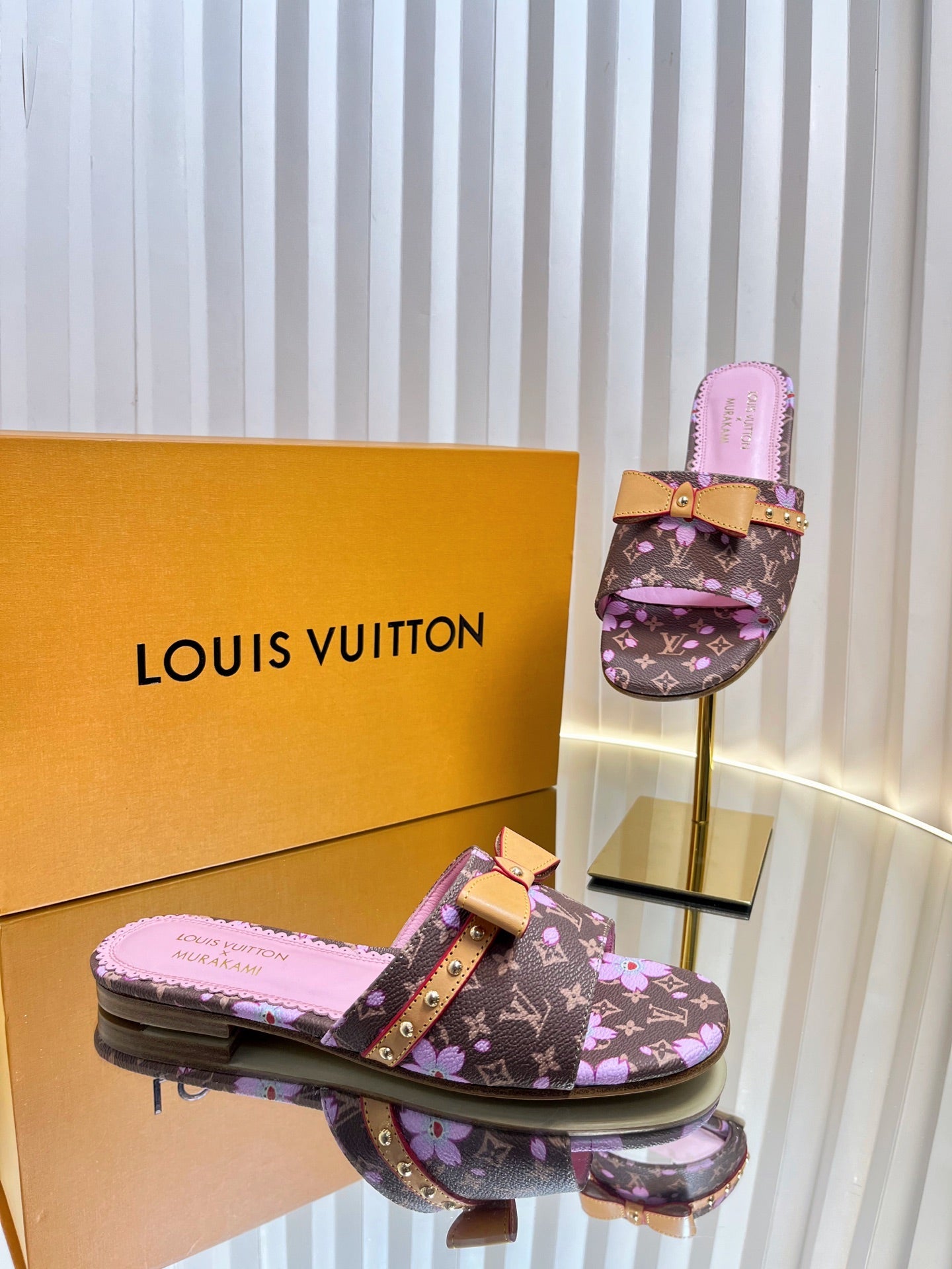 LV 26S FLAT MULES IN DARK BROWN CALFSKIN CHERRY BLOSSOM MONOGRAM WITH BOW