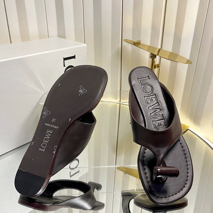 LOEWE 26S THONG SANDALS IN DARK BROWN CALFSKIN