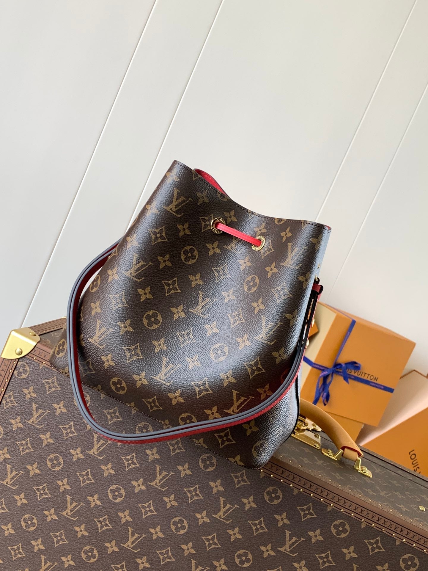 LV 26S GASTON BAG 26 IN BROWN MONOGRAM CANVAS STYLE 2