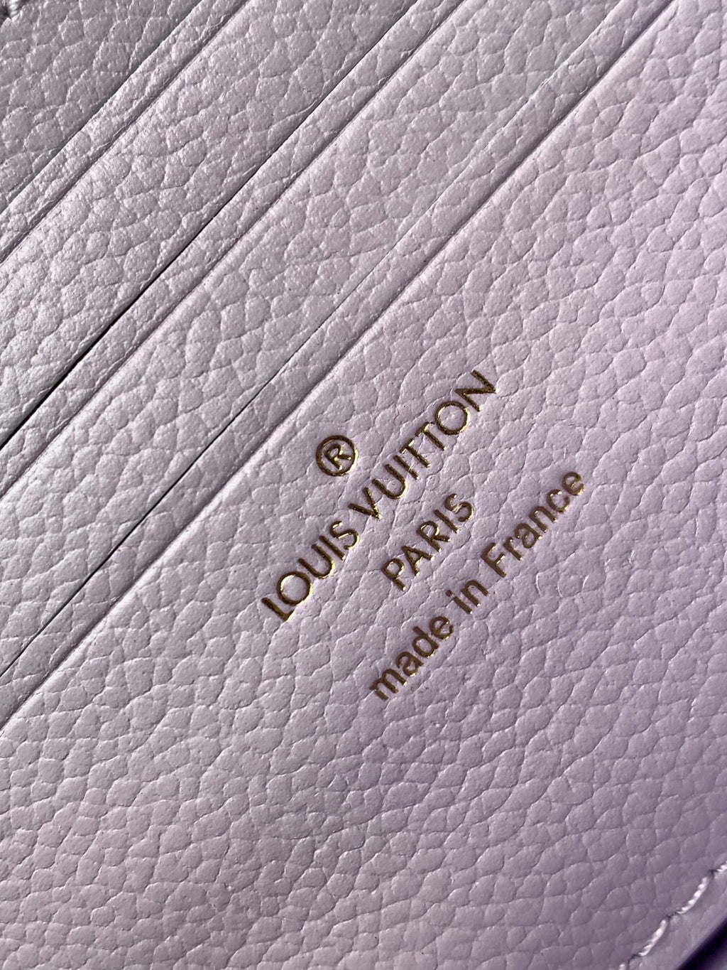 LV 25S WALLET ON CHAIN IVY 23 IN MISTY PURPLE EMBOSSED CALFSKIN TRIM