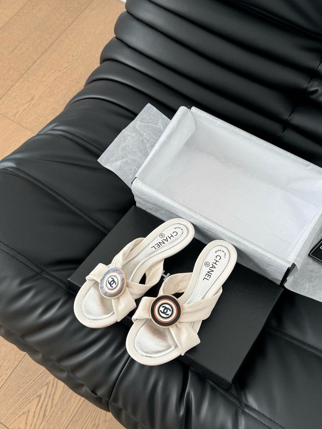 WHITE FABRIC CC SLIDE SANDALS