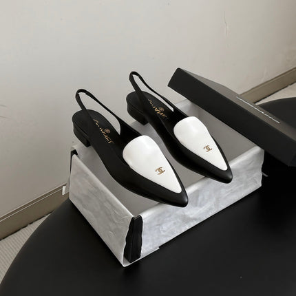 CHANEL 26S SLINGBACK FLAT IN BLACK AND WHITE CALFSKIN WITH CC LOGO