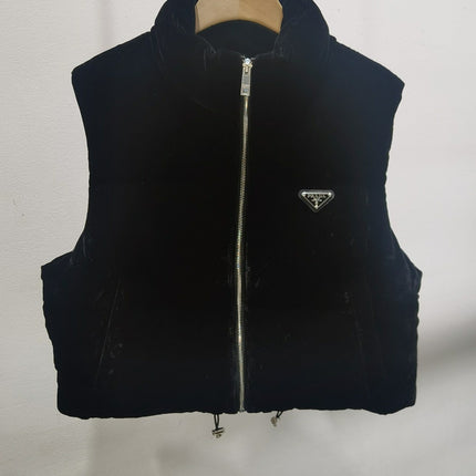 PRADA 25S VELVET VEST 572