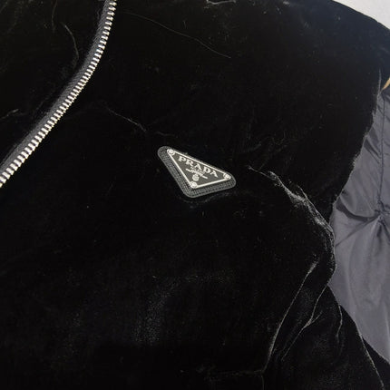 PRADA 25S VELVET VEST 572