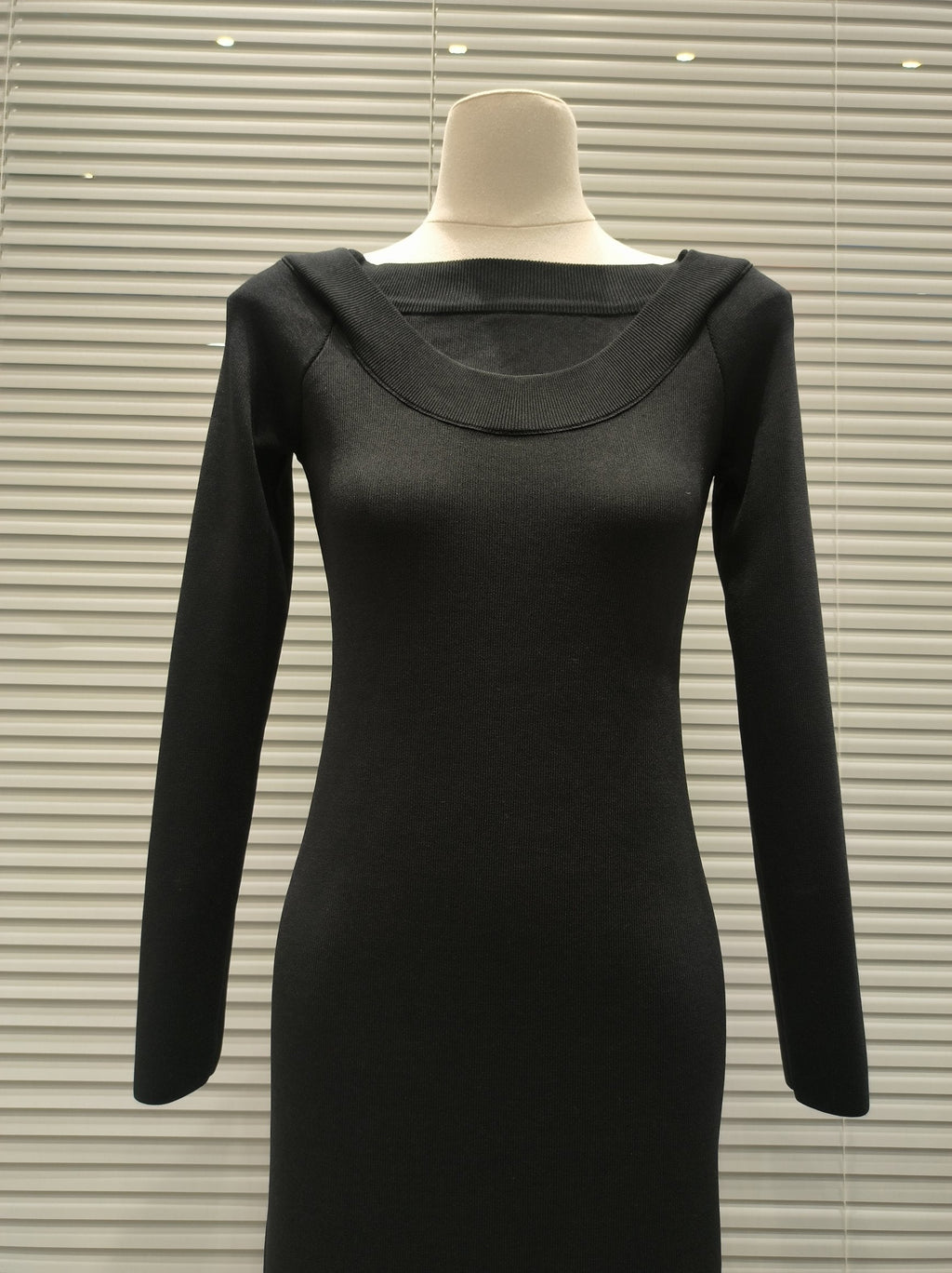 DRESS 25017
