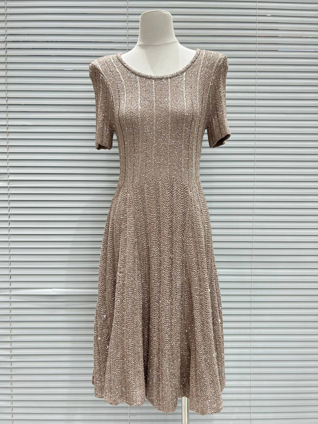 DRESS 25195