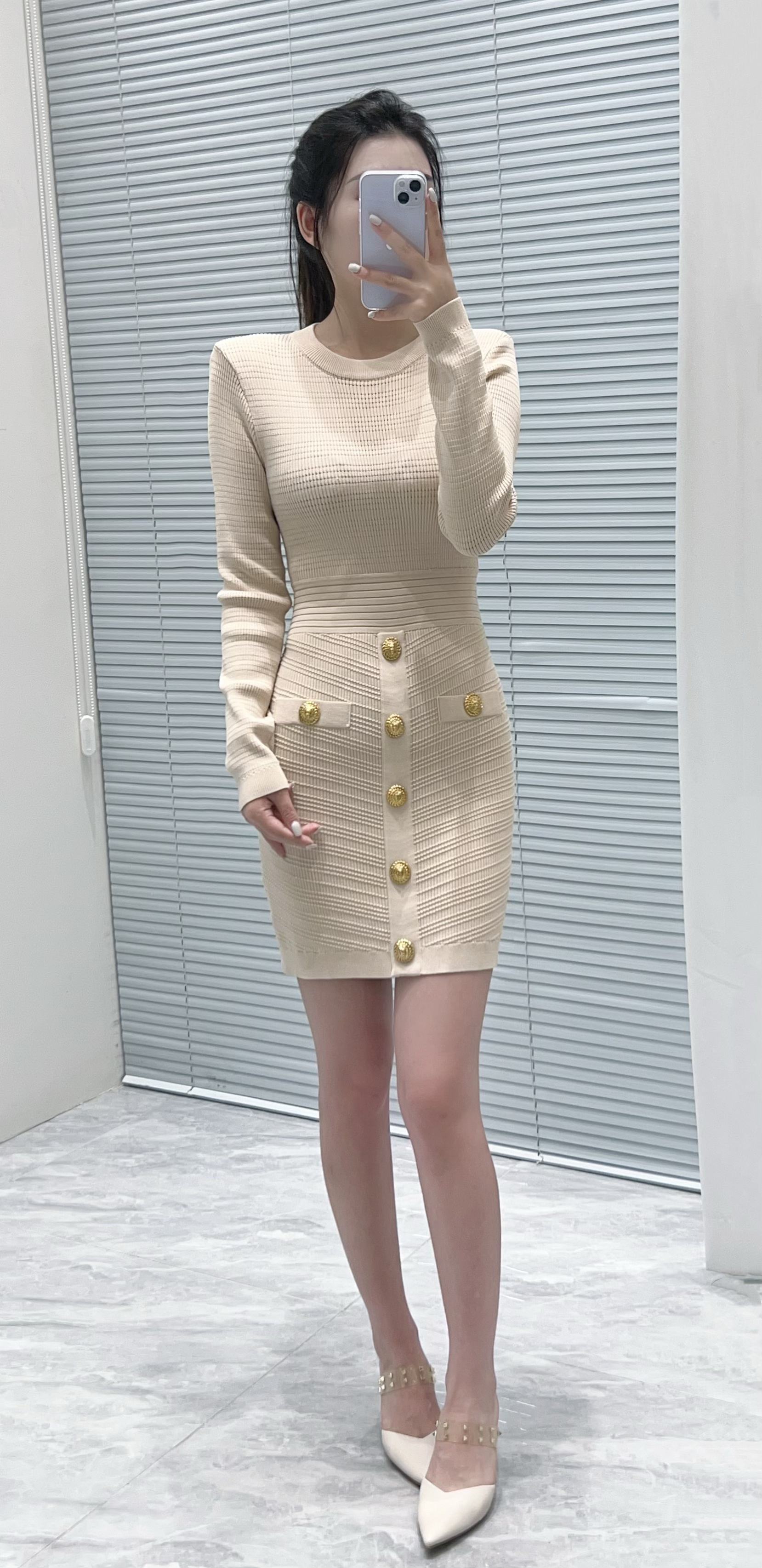 DRESS 25228 STYLE 4