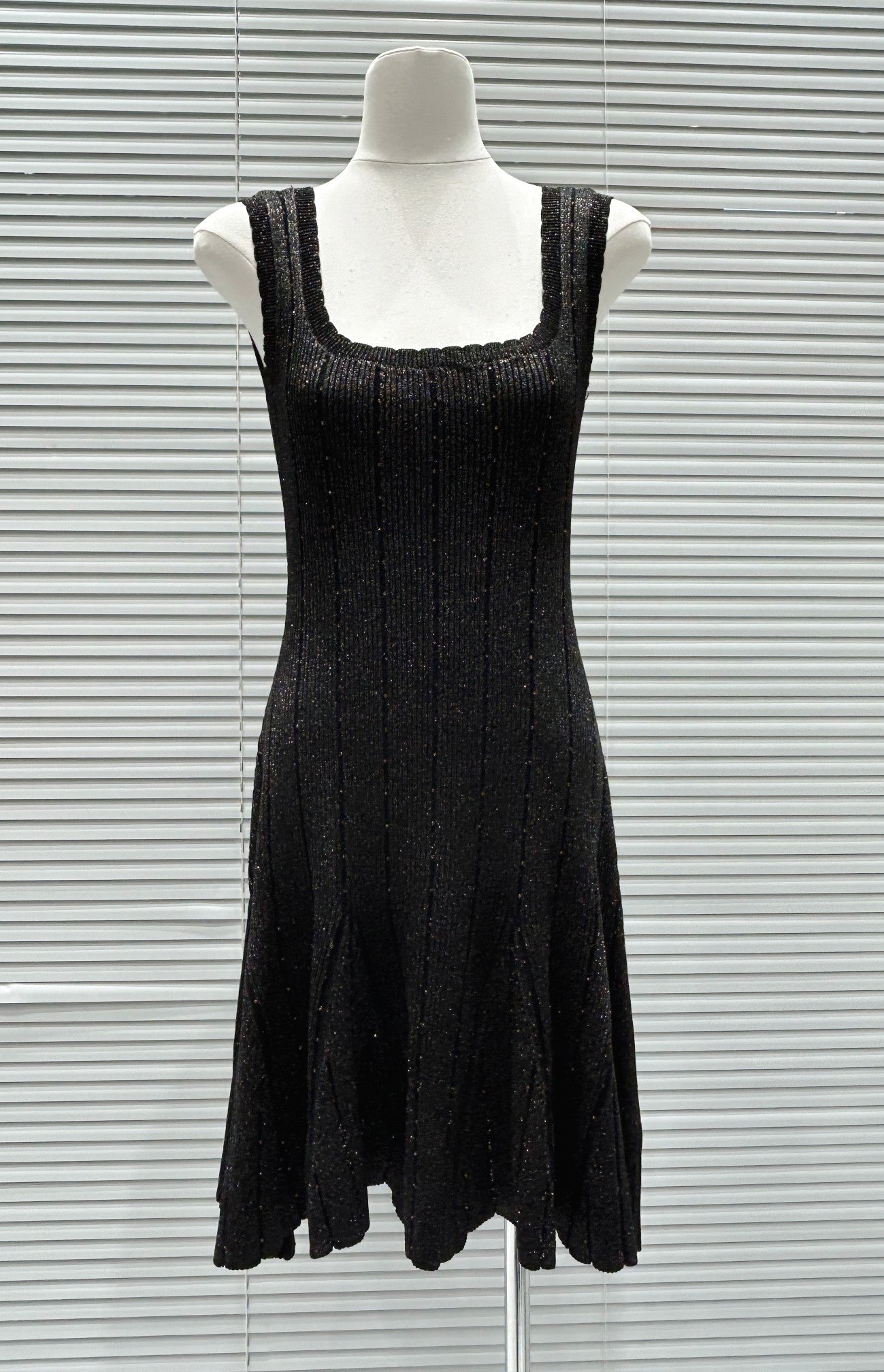 DRESS 25217 STYLE 1