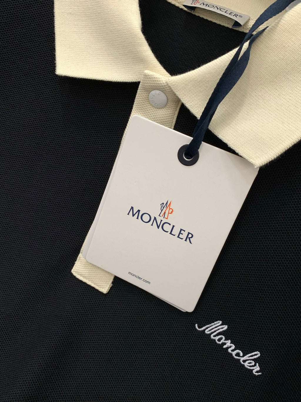 MONCLER 26S SHORT-SLEEVE POLO T-SHIRT 506