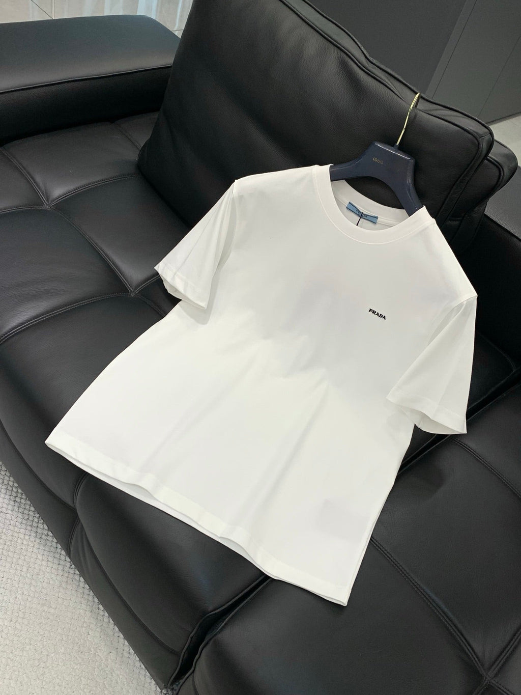 PRADA 26S T-SHIRT STYLE 825