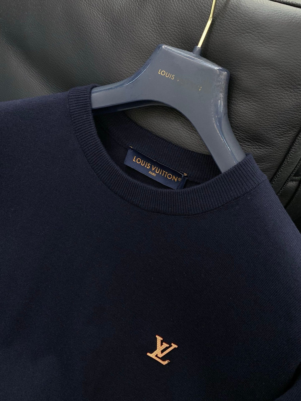 LV 26S T-SHIRT STYLE 209