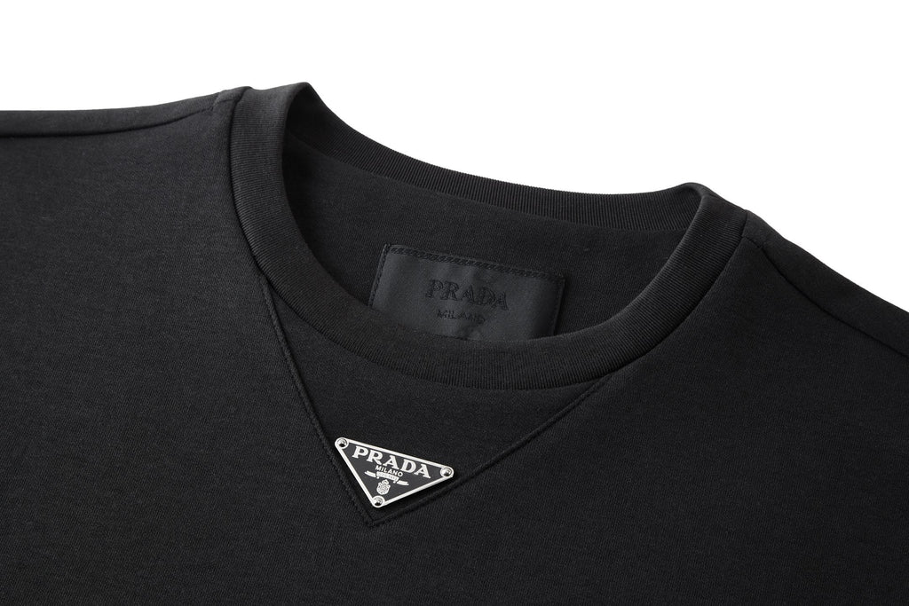 PRADA 26S SHORT SLEEVE T-SHIRT 692