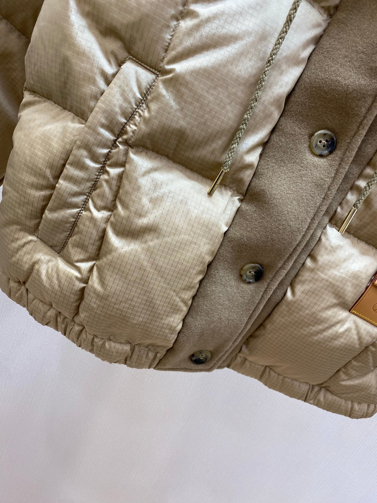 LV 25S DOWN JACKET 0123