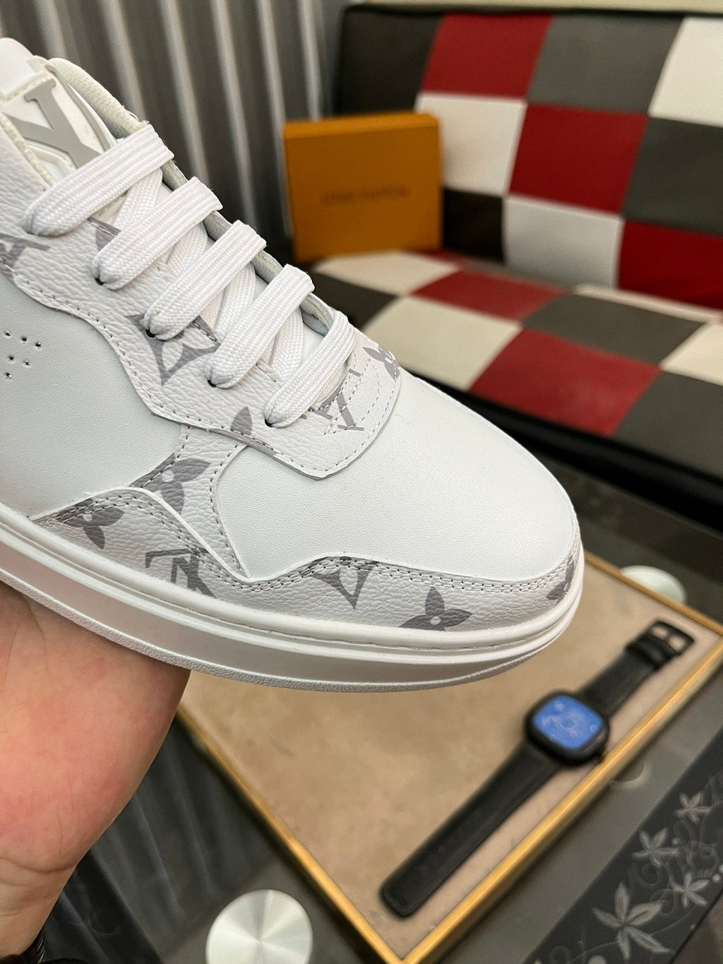 LV CLASSIC TRAINER SHOES IN WHITE MONOGRAM CALFKSIN AND SUEDE