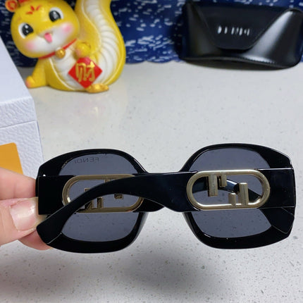 OVERSIZES FF DIAMONDS SQUARE SUNGLASSES 563315 IN ACETATE