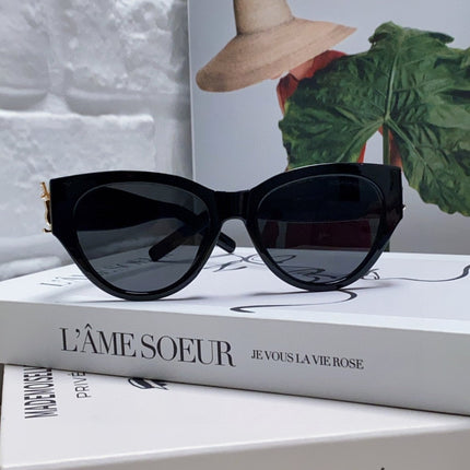 YSL CAT-EYE SUNGLASSES IN BLACK ACETATE WITH GOLD LOGO DETAIL
