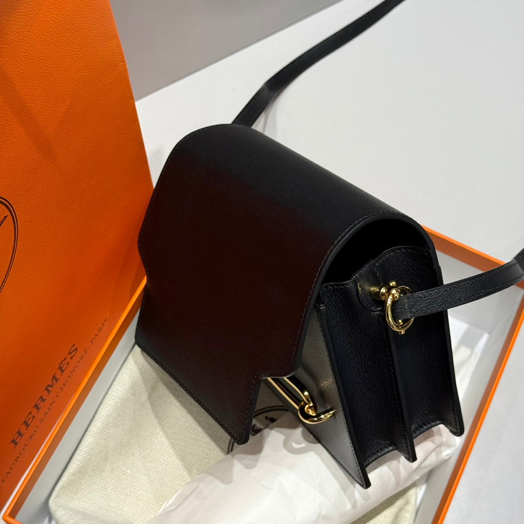 HM ROULIS 18 MINI BAG IN BLACK CALFSKIN GOLD-TONE HARDWARE