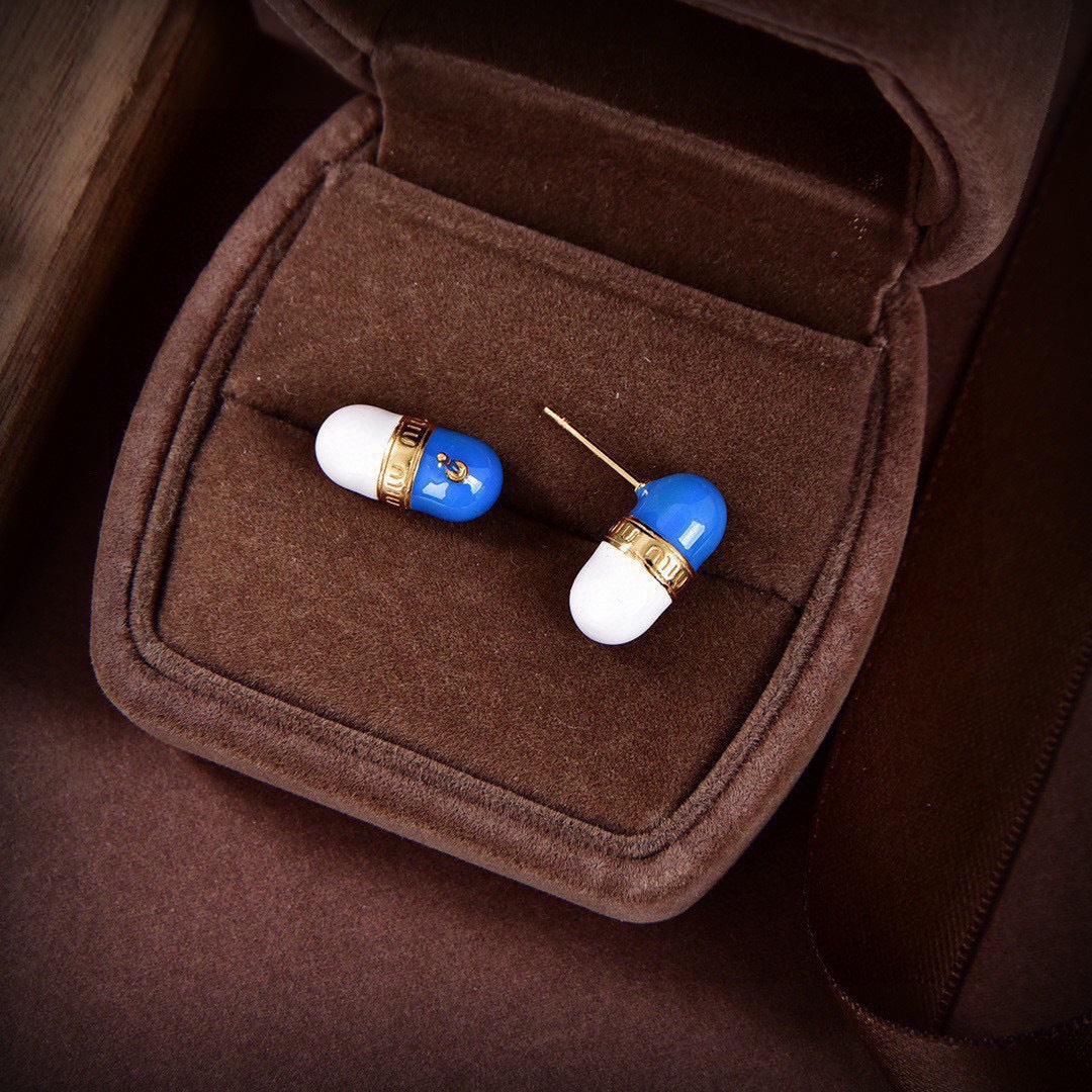 MIUMIU 26S CAPSULE STUD EARRINGS IN BLUE AND WHITE ENAMEL AND GOLD TONE METAL 631792