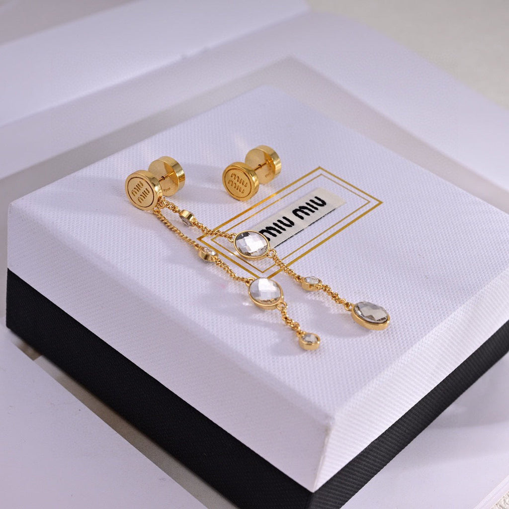 MIUMIU 26S CRYSTAL CHAIN DROP EARRINGS IN GOLD TONE METAL 633263